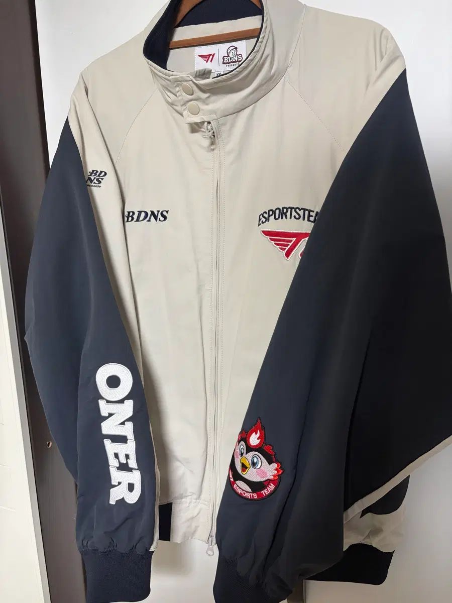 BDNS x T1 ベージュ ジャケット ONERマーキング _2XL 24,200円