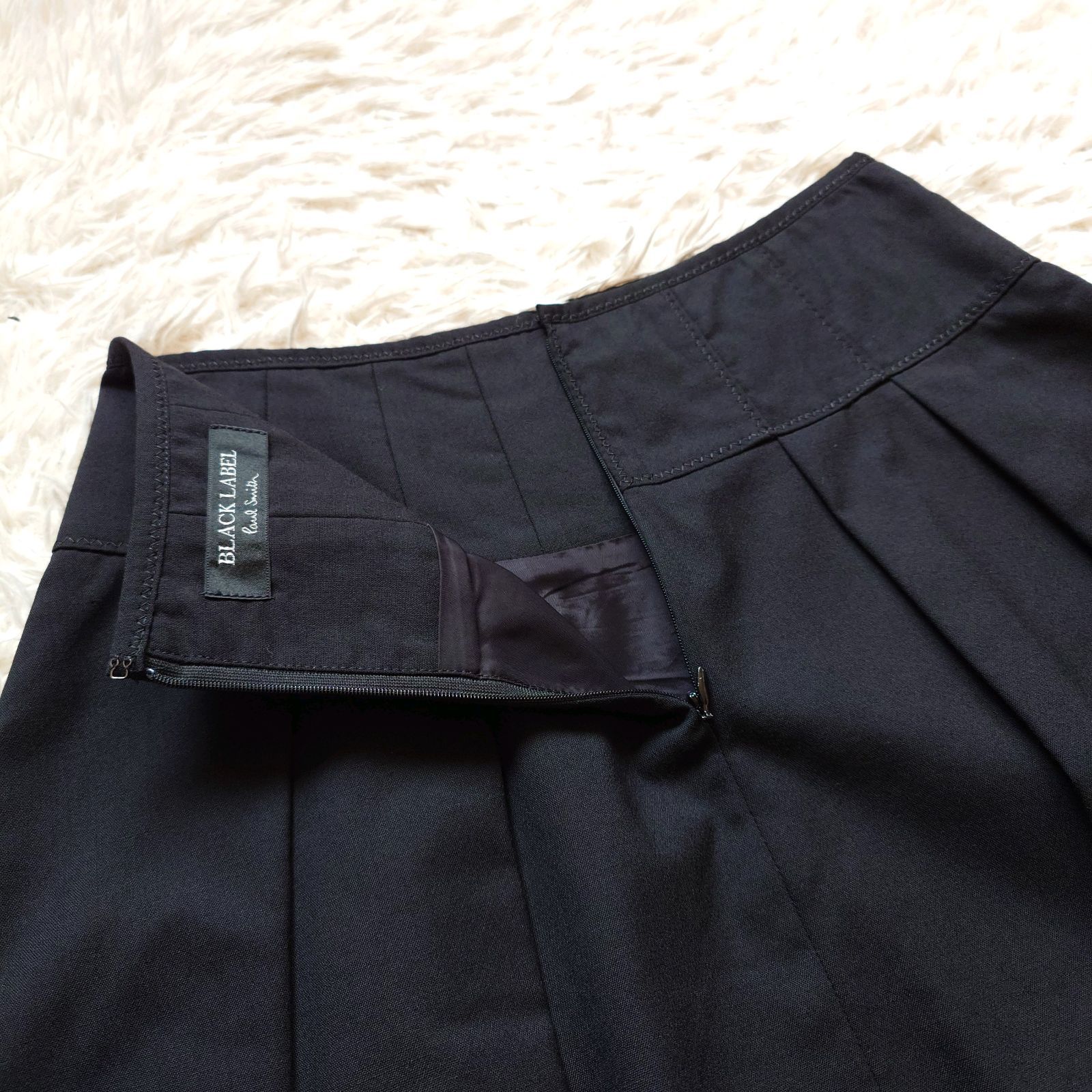 Paul Smith ポールスミス ブラック スカートスーツ セットアップ 花柄