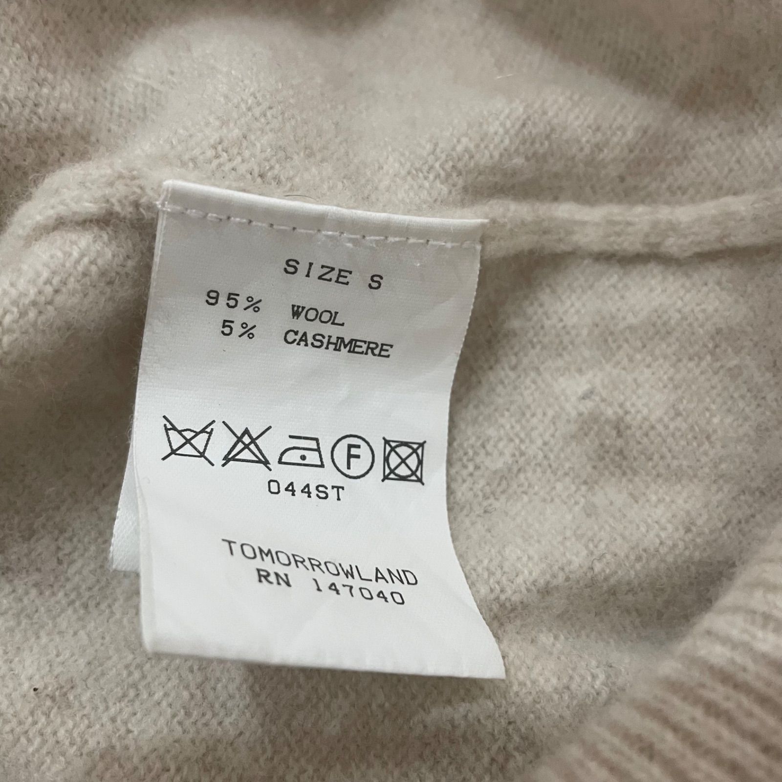 https://assets.mercari-shops-static.com/-/large/plain/2JXmNnoPYDvEhGEshPoDQt.jpg@jpg