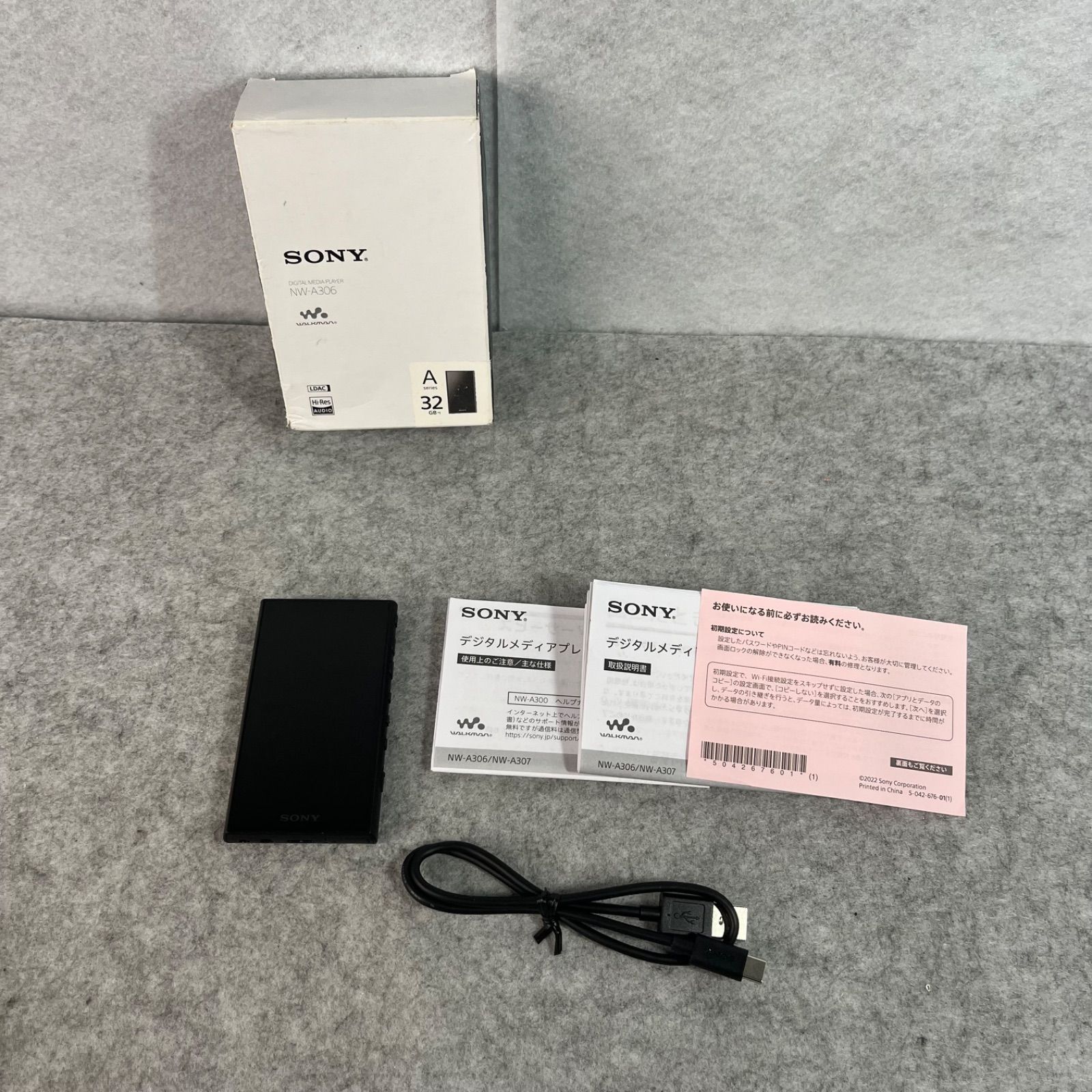 ジャンク品】ソニー(SONY) ウォークマン 32GB A300シリーズ 6ブラック