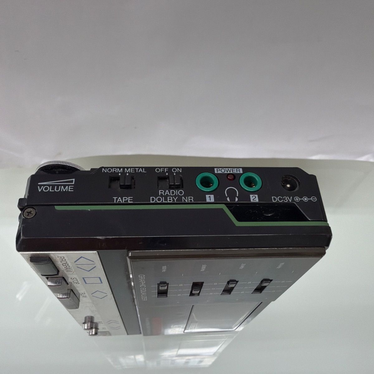 d*7様 希少 SHARP カセットプレーヤー JC-7 ジャンク品 ブラック SHARP JC-7（FM・AMステレオカセットプレーヤー） 昭和レトロ - メルカリ