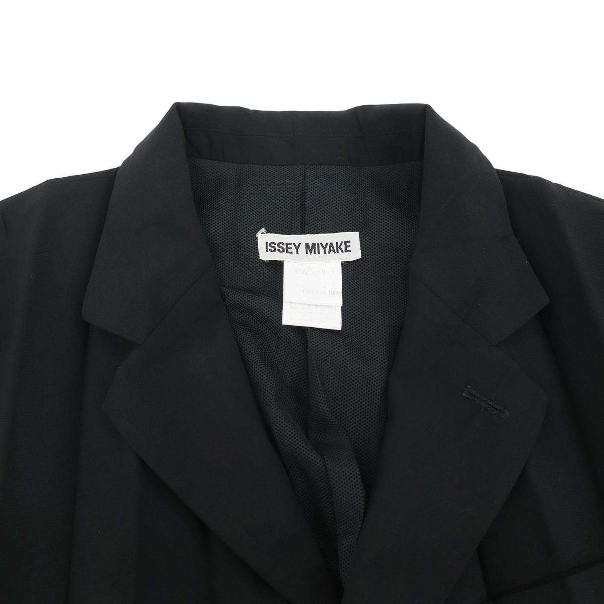 ISSEY MIYAKE イッセイミヤケ プリーツチェスターコート IM94-FA914