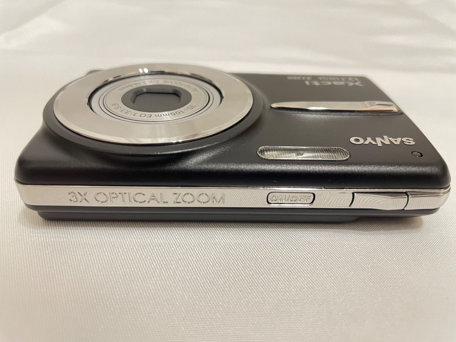 美品 SANYO サンヨー Xacti DSC-X1200 コンパクトデジタルカメラ