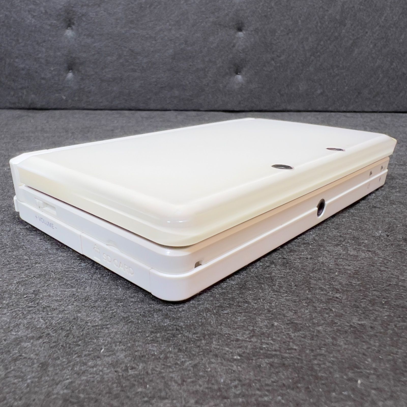 正常動作品】Nintendo 3DS 本体 メモリーカード付き タッチペン付き