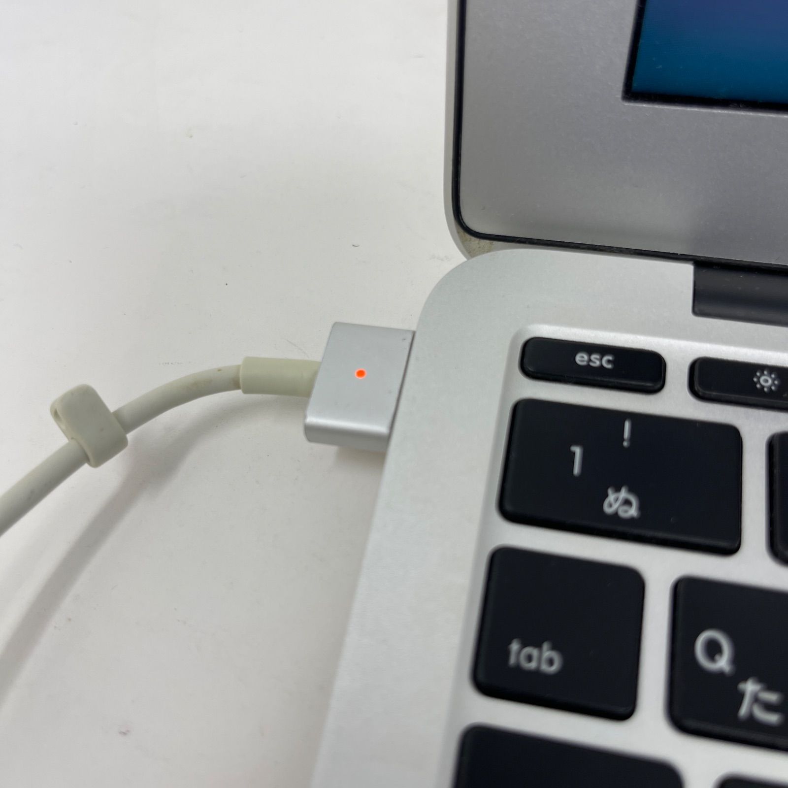 清掃済・超軽量11型】MacBook Air Mid 2013 / Big Sur / 動作良好
