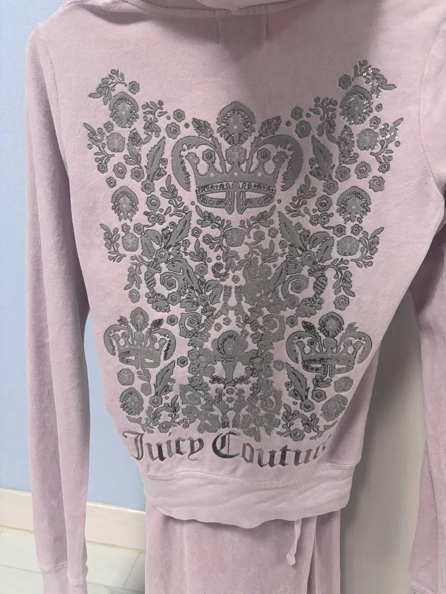 JUICY COUTURE ジューシークチュール トレーニングウェア いちごミルク セットアップ 72,624円