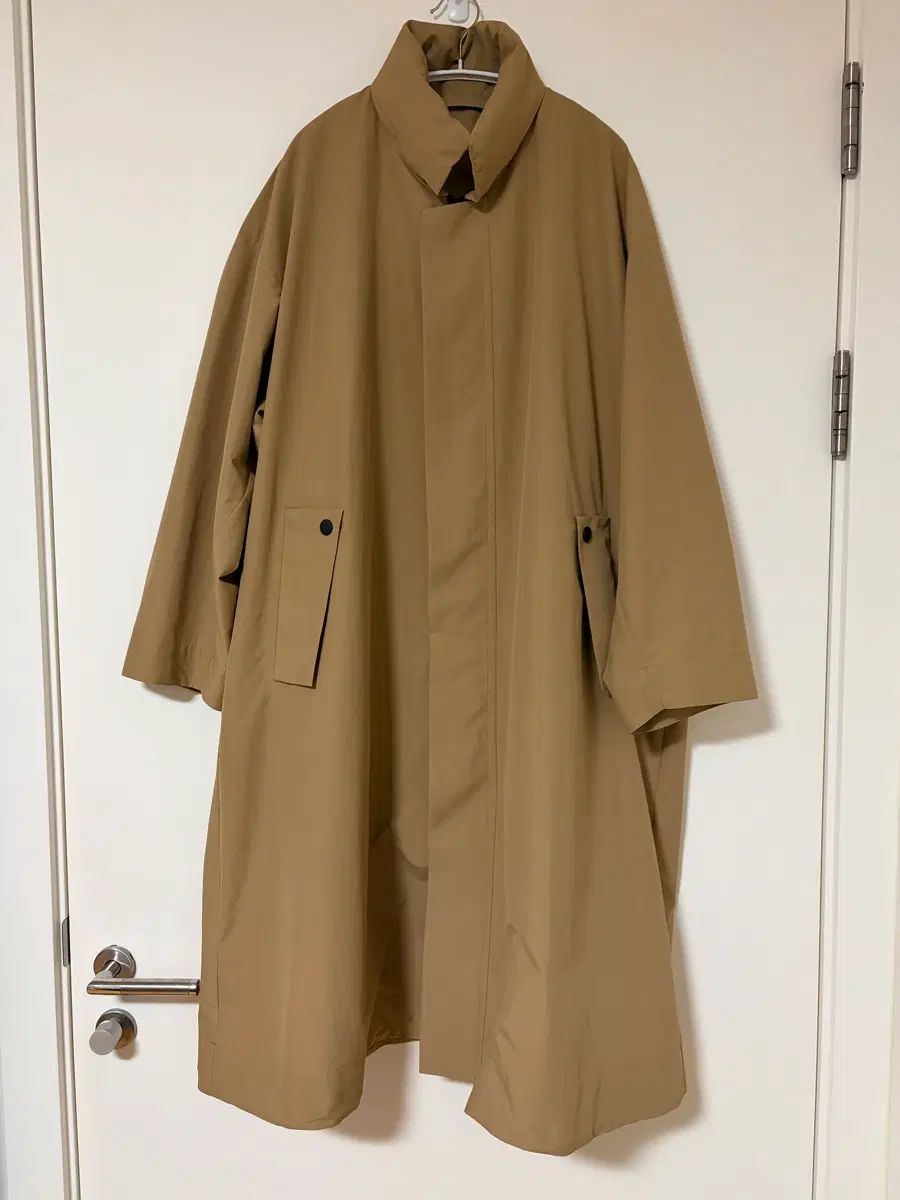 ISSEY MIYAKE オムプリッセ HOMME PLISSÉ トレンチ コート (サイズ 1)