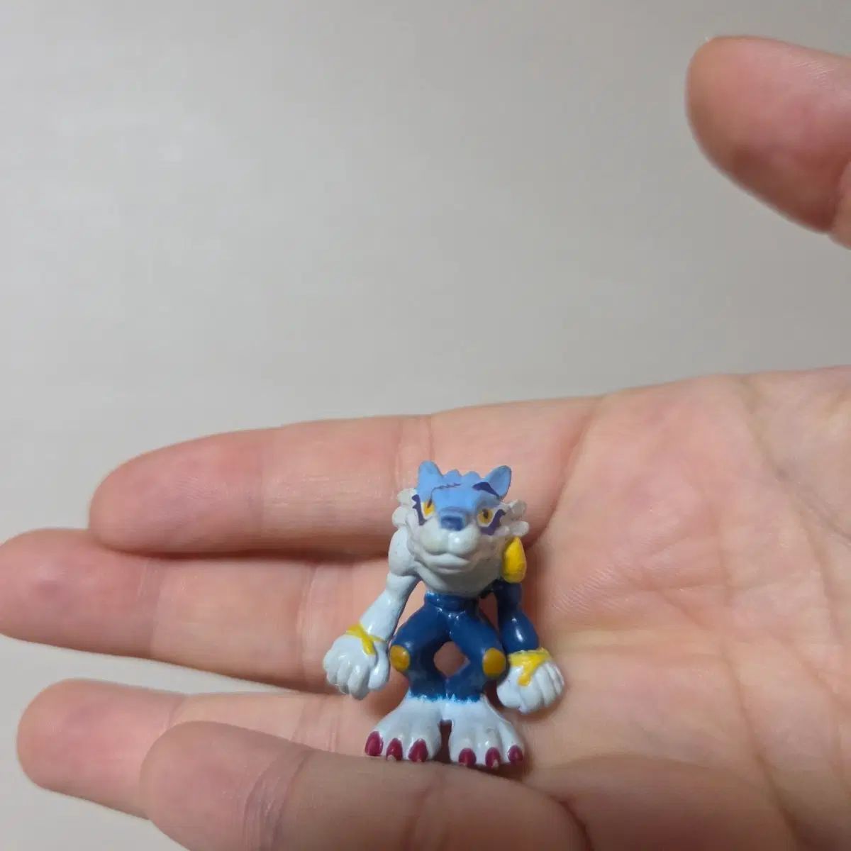 キャラクターぬいぐるみフィギュア ゴーレジェンド漫画グッズ デジタルモンスターアドベンチャーワーガルモンミニガチャ
