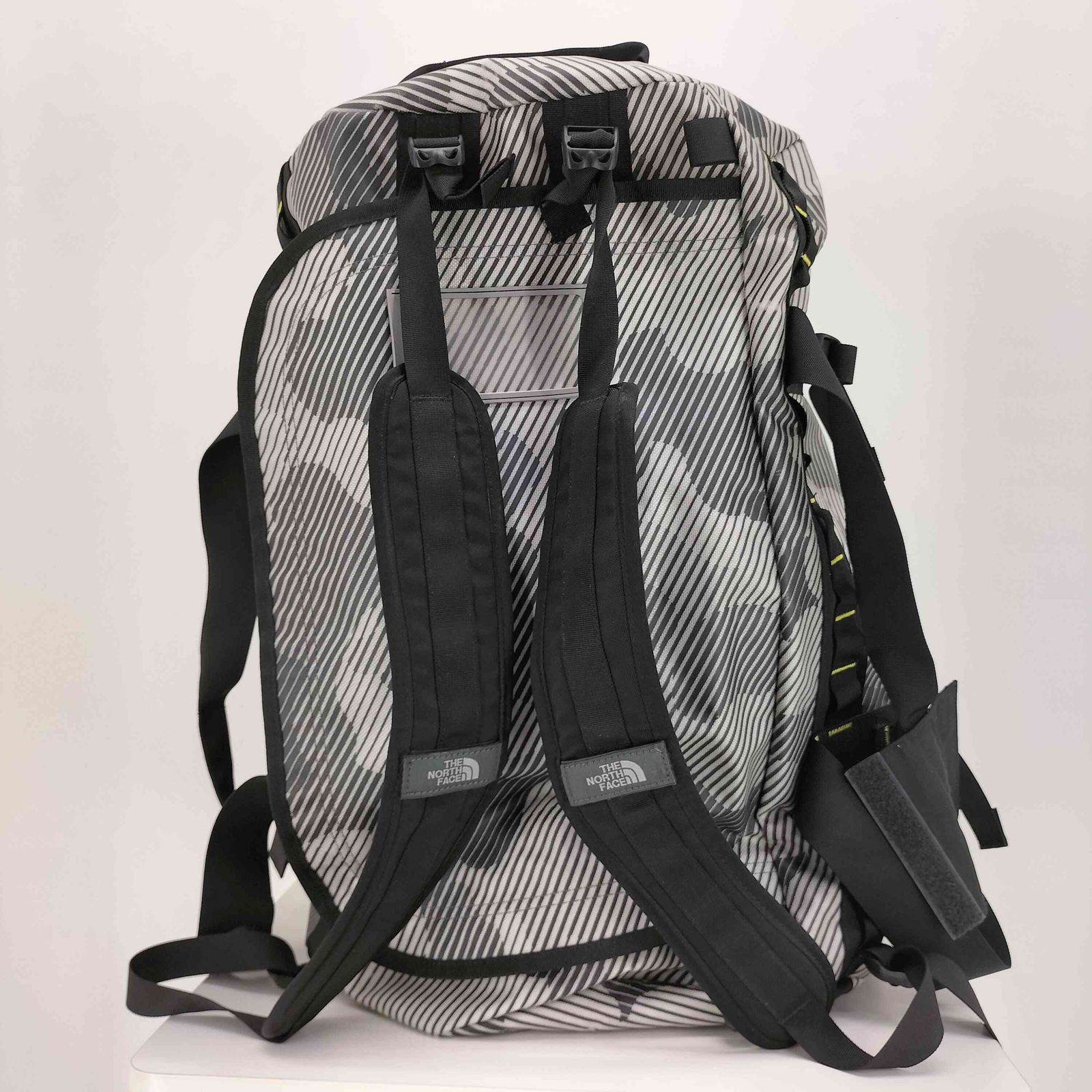 ザノースフェイス THE NORTH FACE ホワイトクラウドカモ柄 カモ ベース