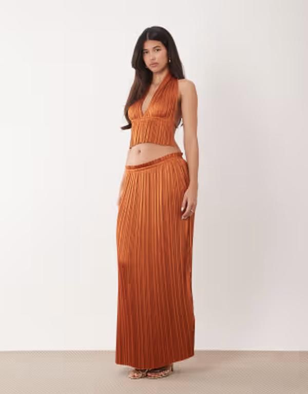 アリアコーブ レディース ボトムスカート フリル マキシ Aria Cove plisse ruffle waist detail maxi skirt in orange part of a set
