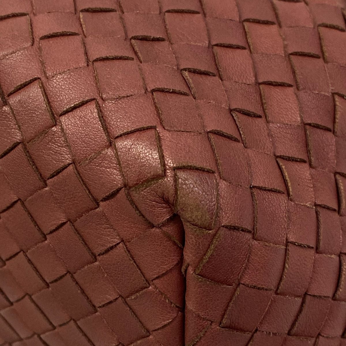 BOTTEGA VENETA　イントレチャート　ハンドバッグ　バニティ　ボルドー BOTTEGA VENETA(ボッテガヴェネタ) ハンドバッグ イントレチャート