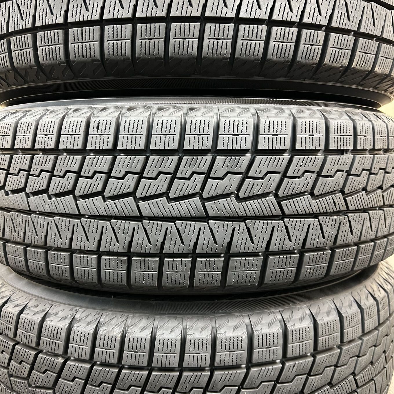 セット]WEDS 15インチ + YOKOHAMA スタッドレスタイヤ 185/65R15 4本