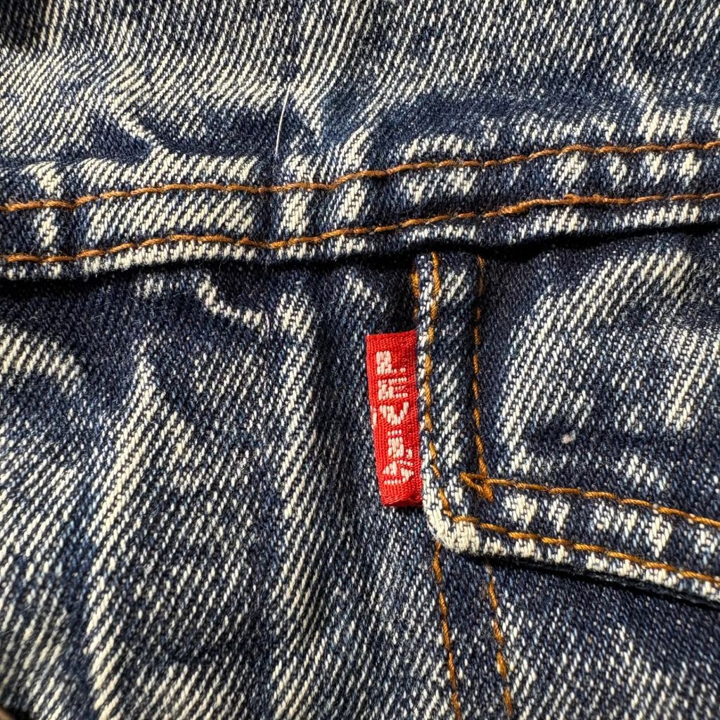 https://assets.mercari-shops-static.com/-/large/plain/2JXo3rvUSrN7em3gqXPiYD.jpg@jpg