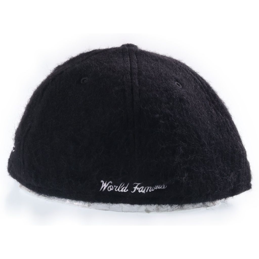 https://assets.mercari-shops-static.com/-/large/plain/2JXo5nFshFmDzY7SRQqQSM.jpg@jpg