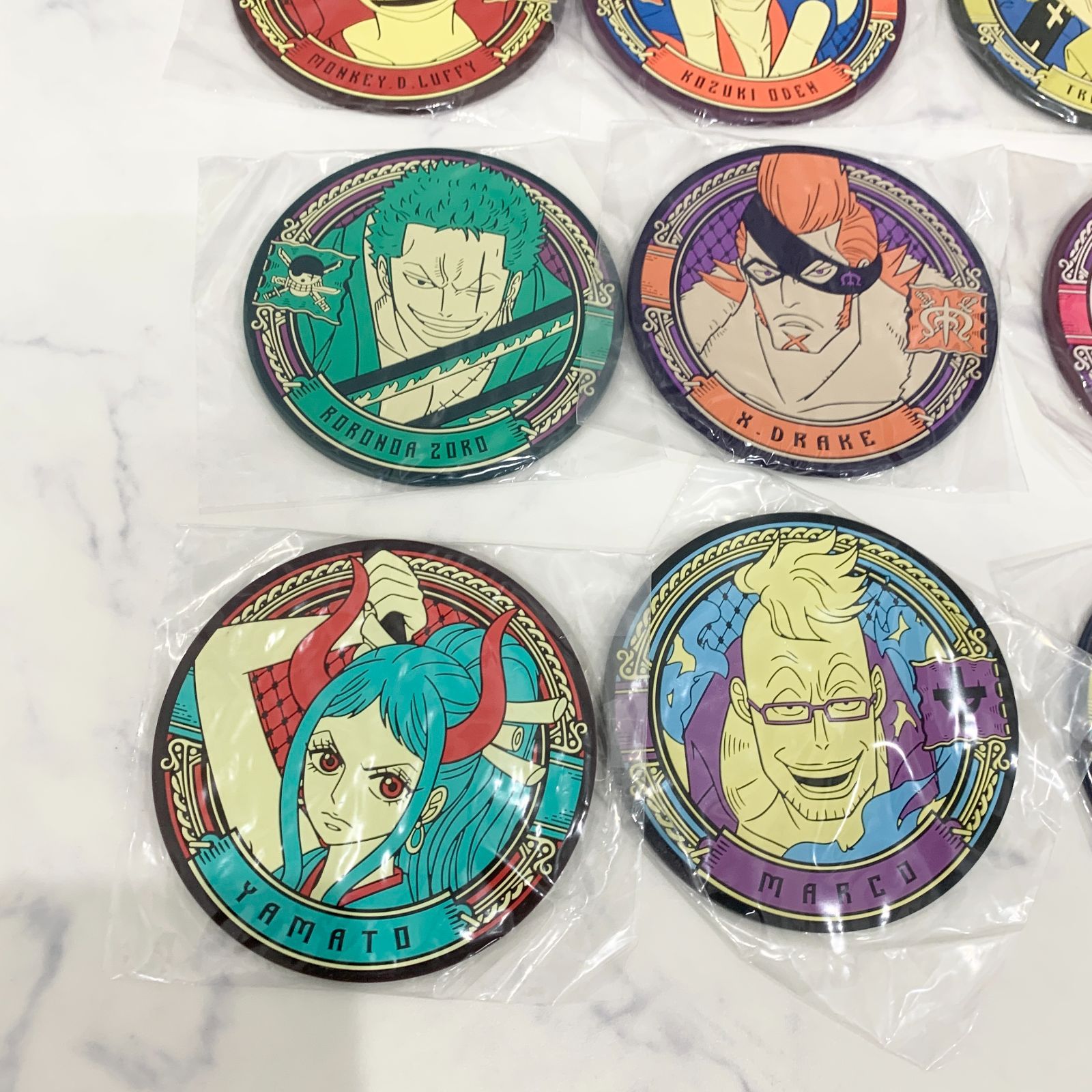 https://assets.mercari-shops-static.com/-/large/plain/2JXo7DttiCEqigM9aFE6Td.jpg@jpg
