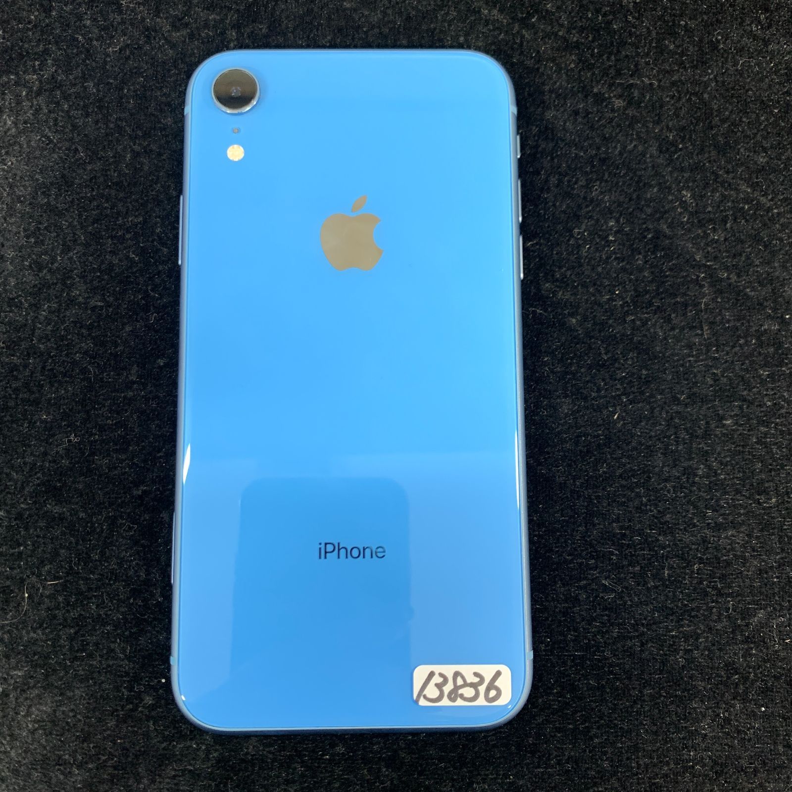 iPhone XR 64GB ブルー SIMフリー 美品 - メルカリ