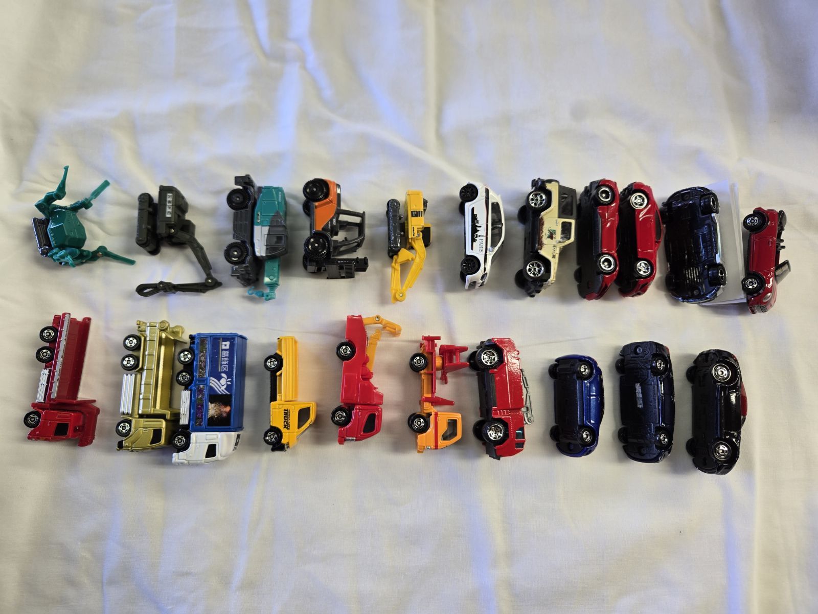 トミカ まとめ売り 44台 【中古品】 - メルカリ