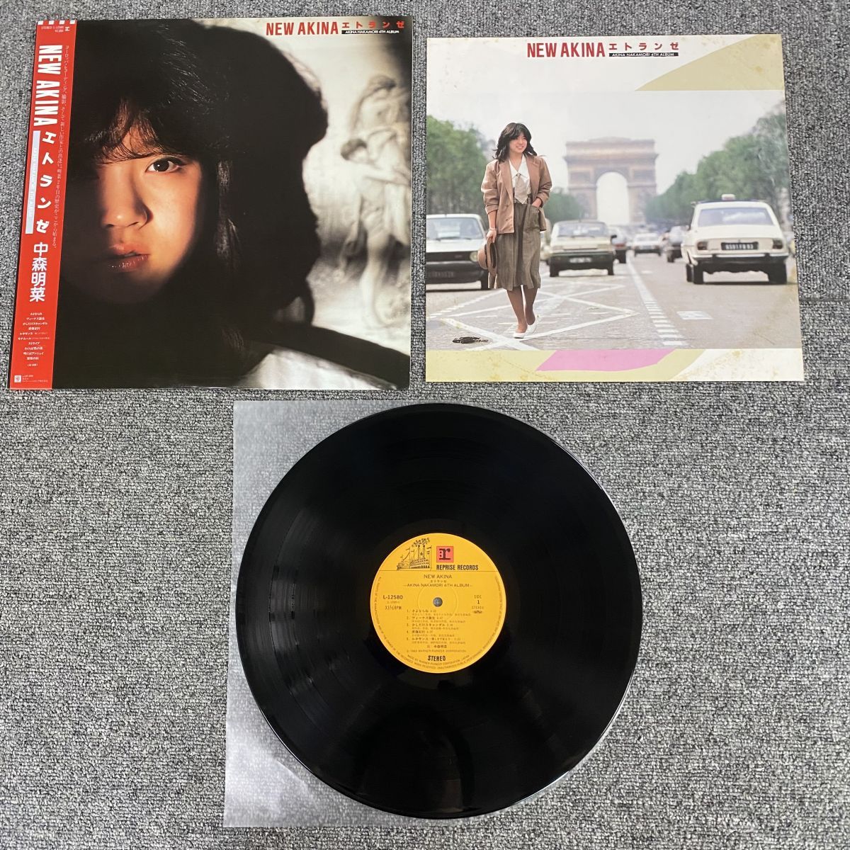 帯付き/ 中森明菜 エトランゼ REPRISE L12580【LP/レコード/record