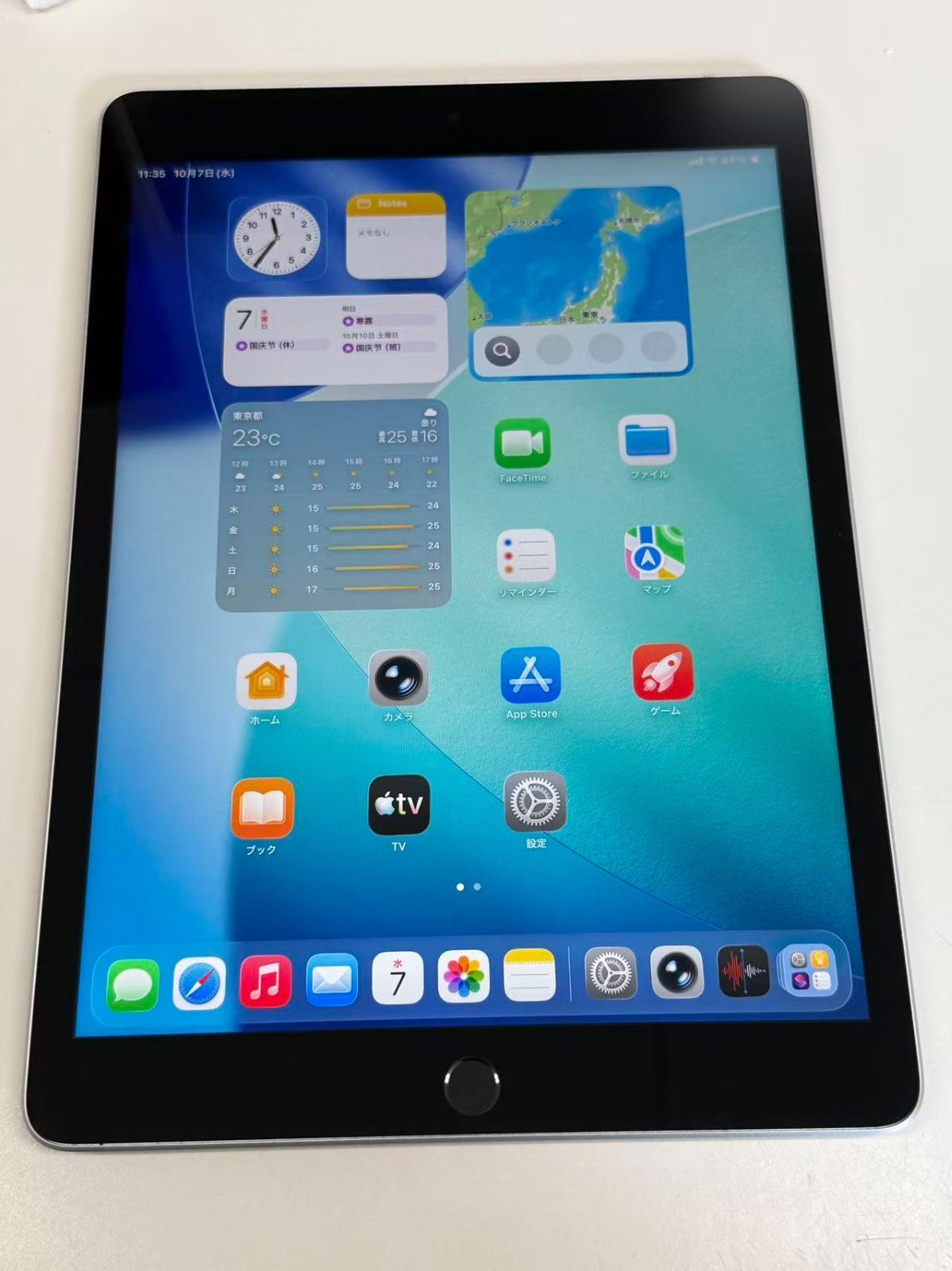 【極美品】　Apple純正　iPad 第9世代　シルバー 極美品 電池100％ SIMフリー iPad 第9世代 64GB シルバー - メルカリ