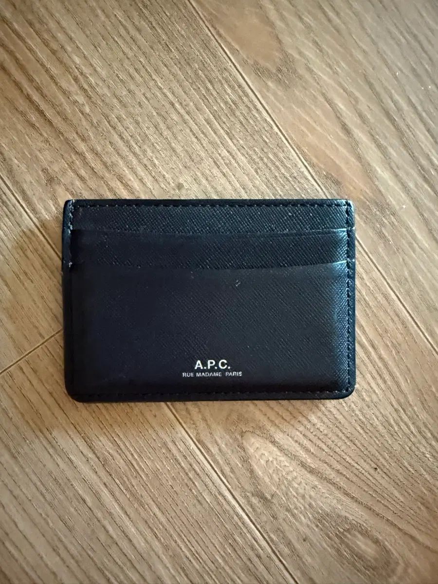 A.P.C. アー・ペー・セー カードウォレット 6,876円