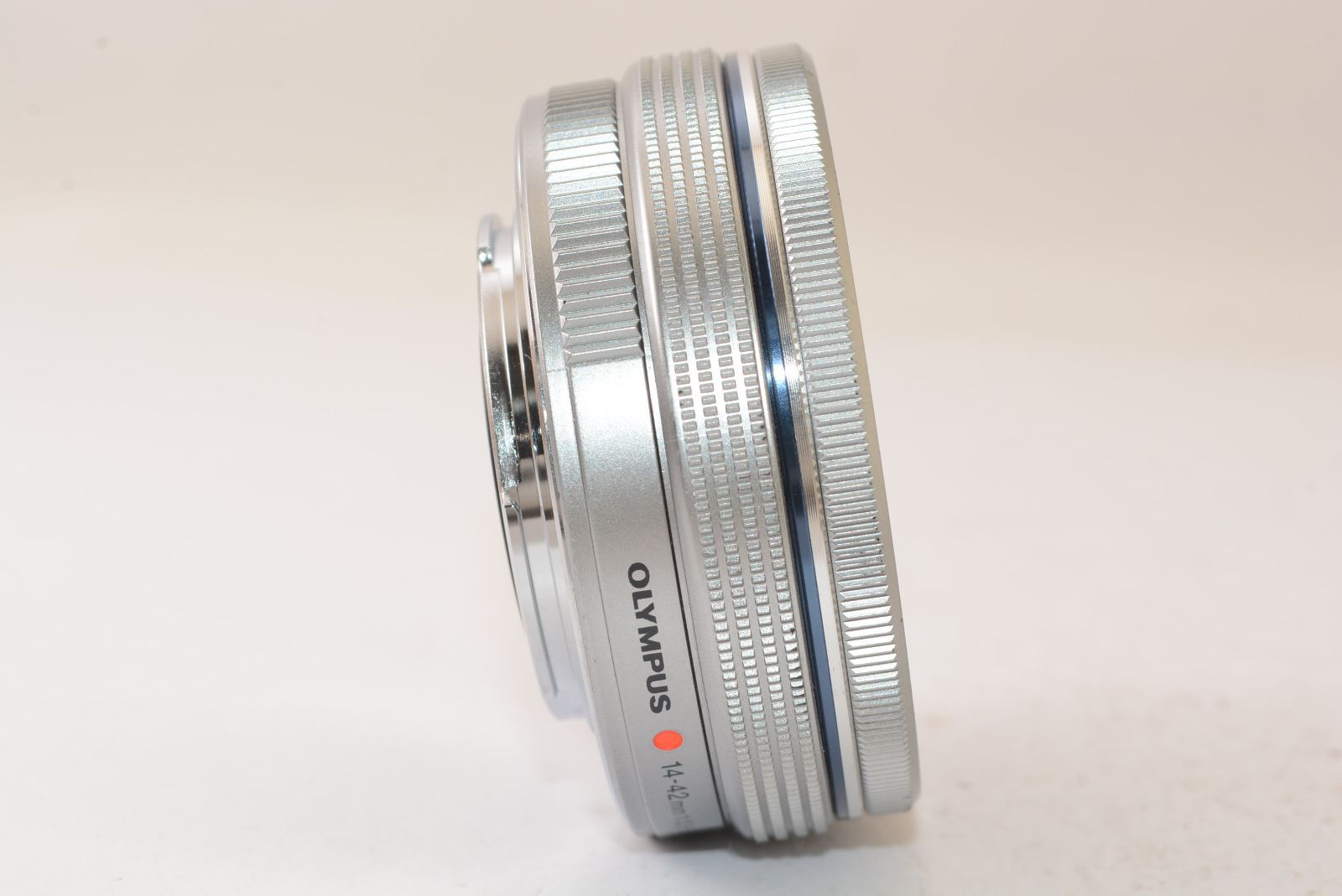 https://assets.mercari-shops-static.com/-/large/plain/2JXoJZQvvsXQY4pSYU6PJz.jpg@jpg