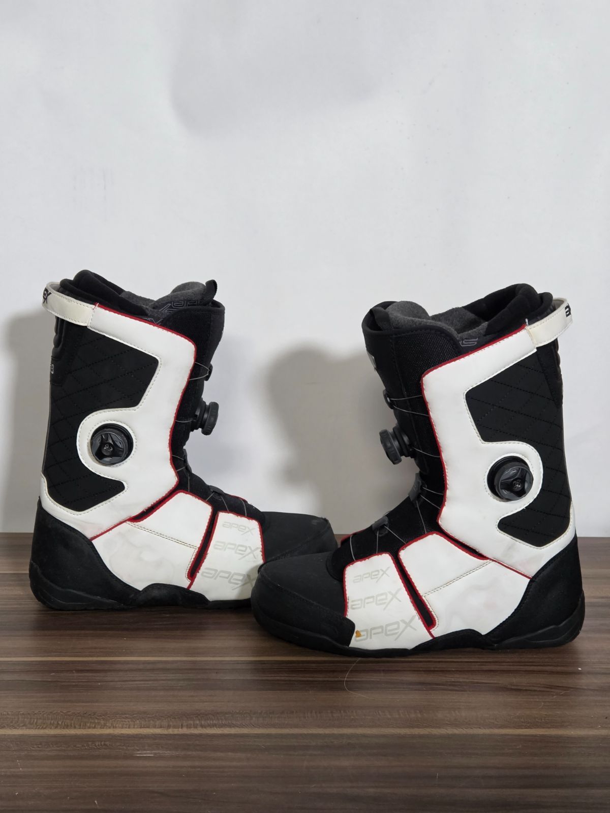 https://assets.mercari-shops-static.com/-/large/plain/2JXoMRknzHAUwxc6wxv4qZ.jpg@jpg