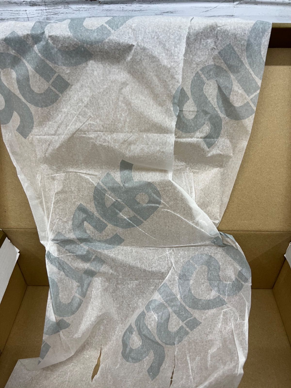 https://assets.mercari-shops-static.com/-/large/plain/2JXoNQCXeLPAhXNUqdYYcH.jpg@jpg