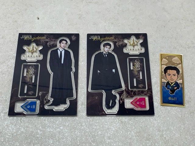 Kingdom アクスタ 岩田剛典 登坂広臣 JSB3 GUN【E4340-008】145 - メルカリ