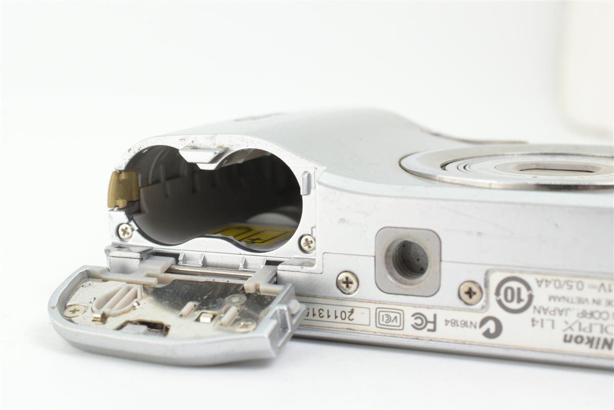 Nikon ニコンCOOLPIX L14 シルバー コンパクトデジタルカメラ EF-TN