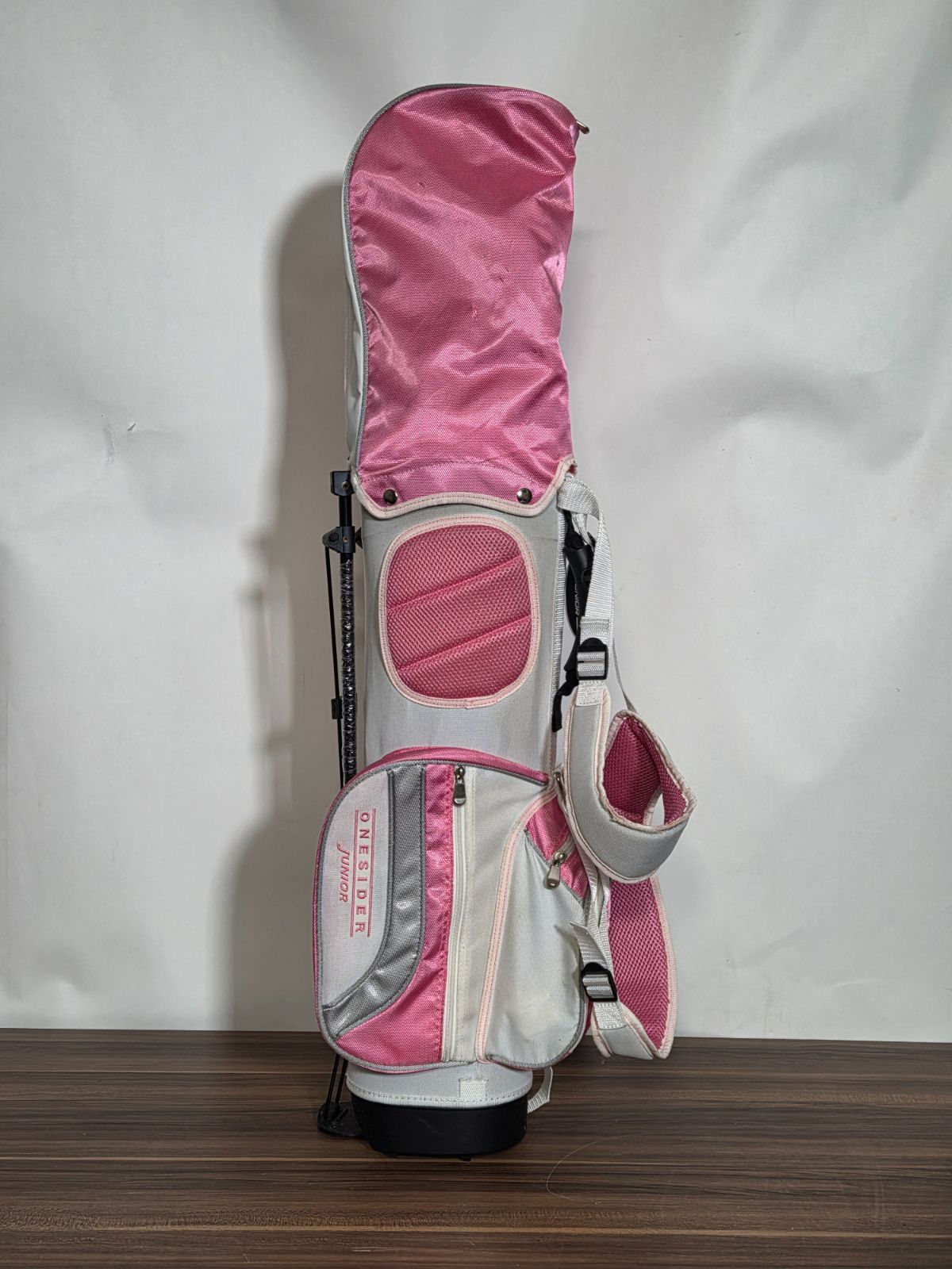 https://assets.mercari-shops-static.com/-/large/plain/2JXoV4eqJBuxSkcRnYieCq.jpg@jpg