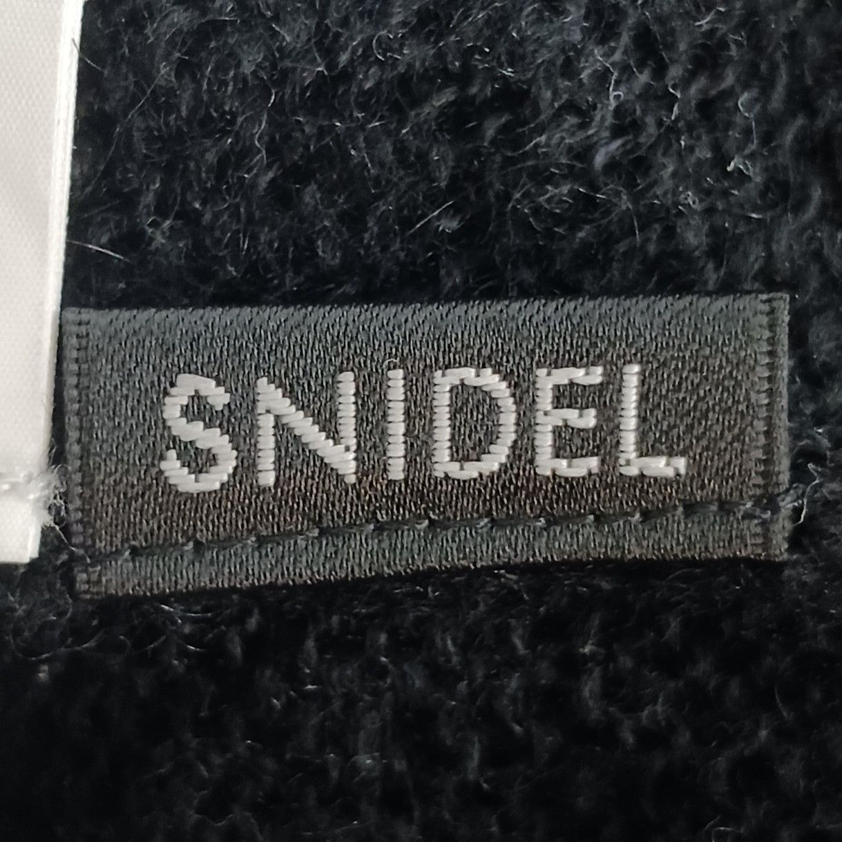 https://assets.mercari-shops-static.com/-/large/plain/2JXoaPB7RztX6HjHjZCaQ6.jpg@jpg