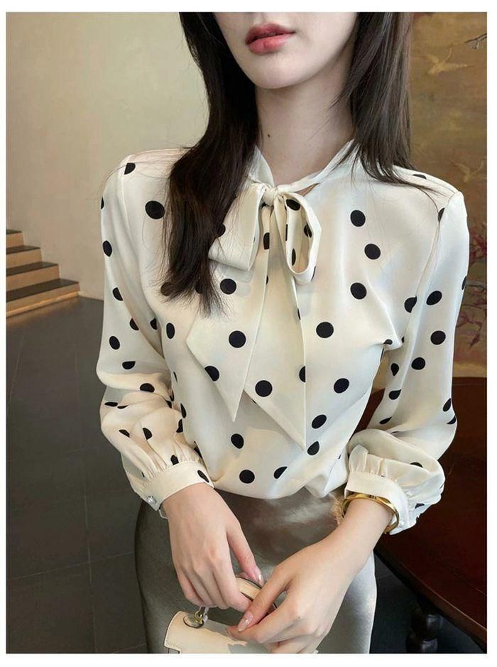 https://assets.mercari-shops-static.com/-/large/plain/2JXoaenfbpMS3jvEaKrt9o.jpg@jpg