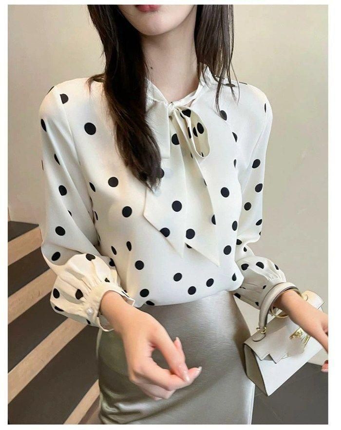 https://assets.mercari-shops-static.com/-/large/plain/2JXoaenvU8gp7eMKGBrJpR.jpg@jpg