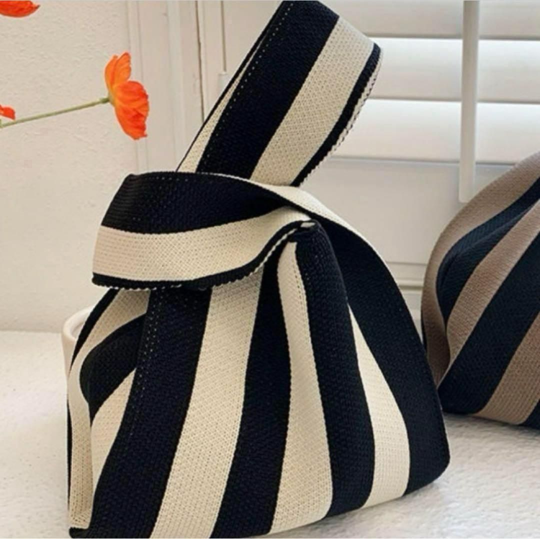 https://assets.mercari-shops-static.com/-/large/plain/2JXoan7EKvdGKmEwJGafQa.jpg@jpg
