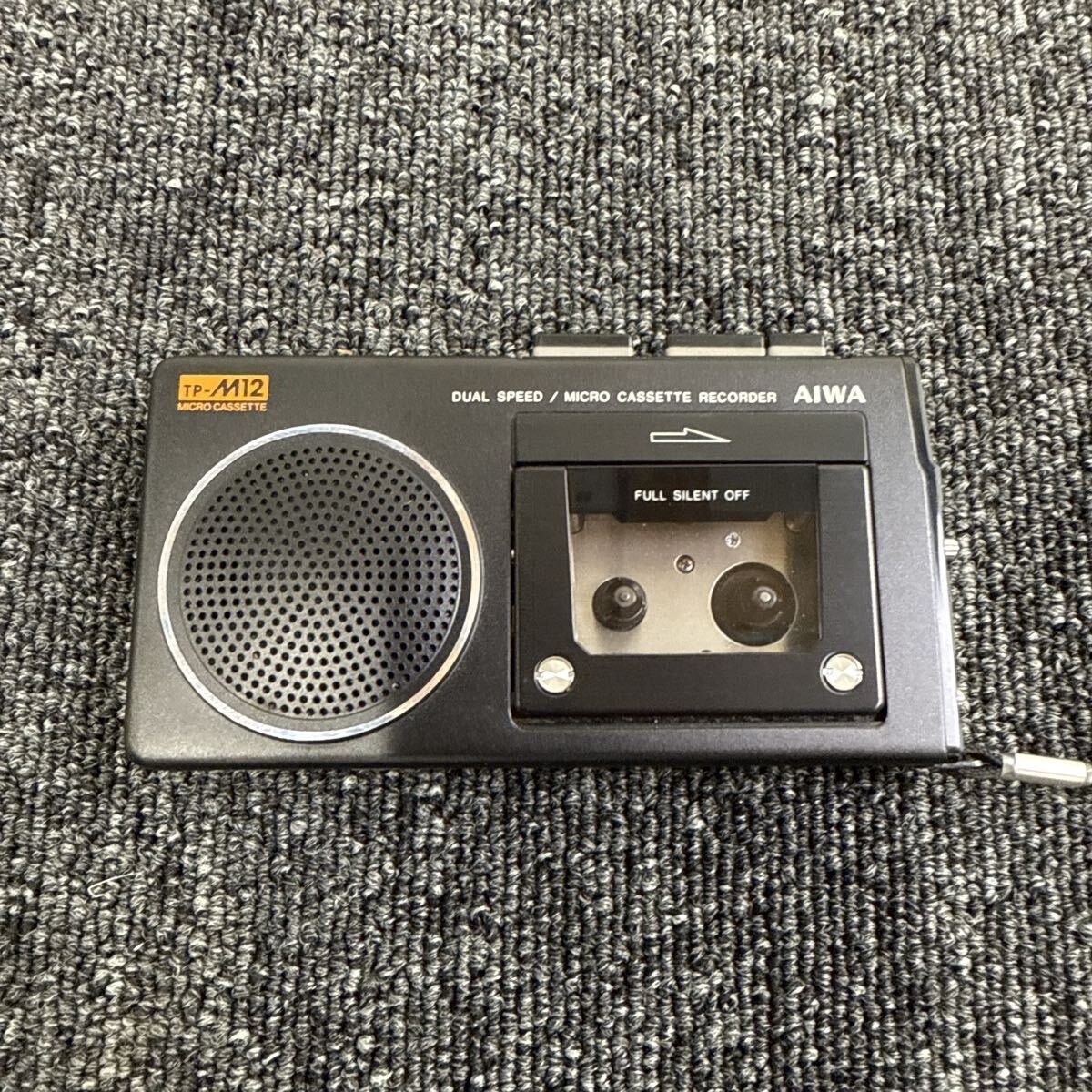 B1037 AIWA アイワ カセットレコーダー TP-M12 ラジカセ レトロ