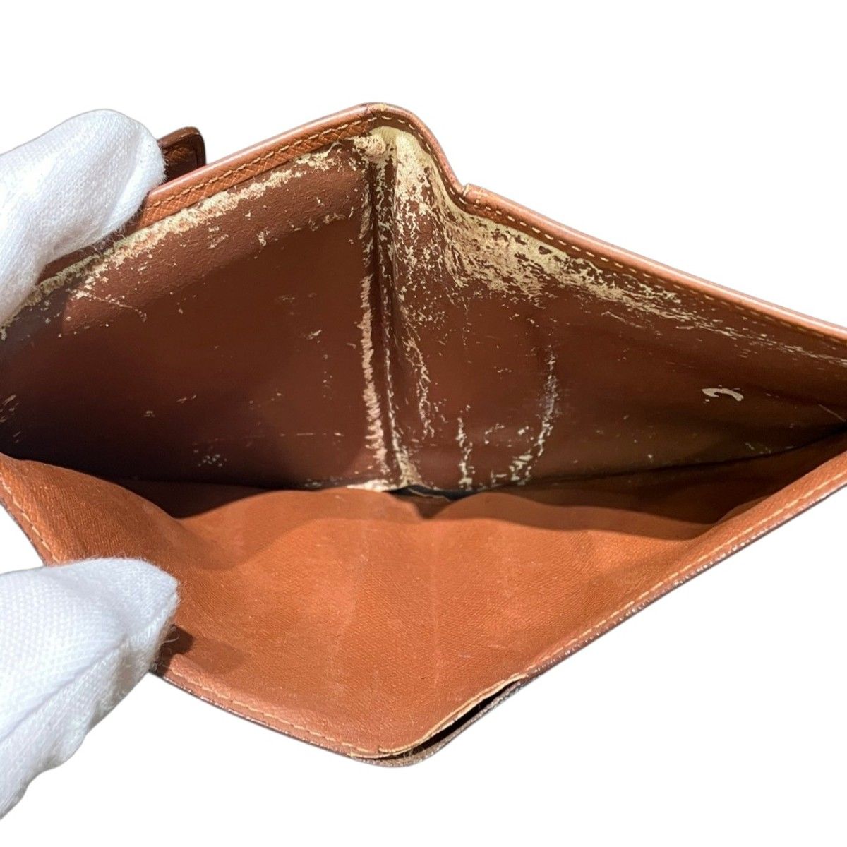 ルイ・ヴィトン LOUIS VUITTON ポルトトレゾールエテュイパピエ