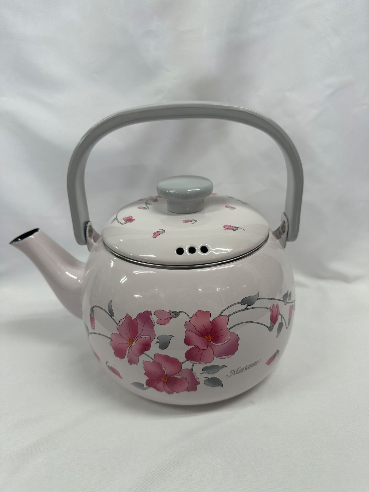 中古品未使用】やかん マリアンヌ ケトル 花柄薄ピンク ホーロー 昭和