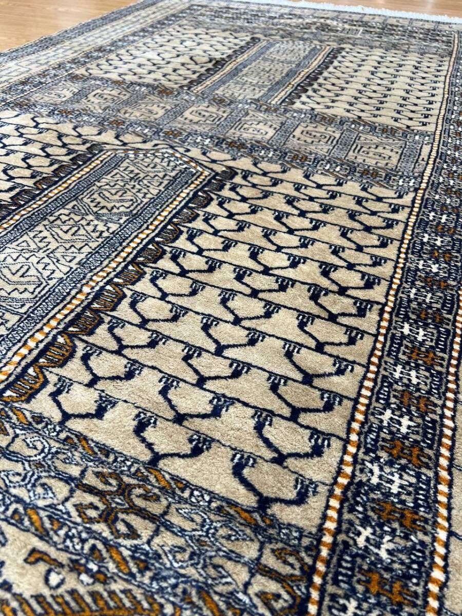 パキスタン製 手織りペルシャ絨毯風 ウール カーペット 192×123cm ラグ
