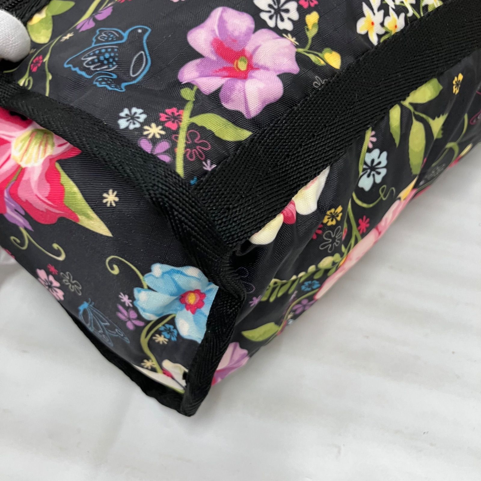 A58 LeSportsac レスポートサック トロピカルフローラル ショルダー