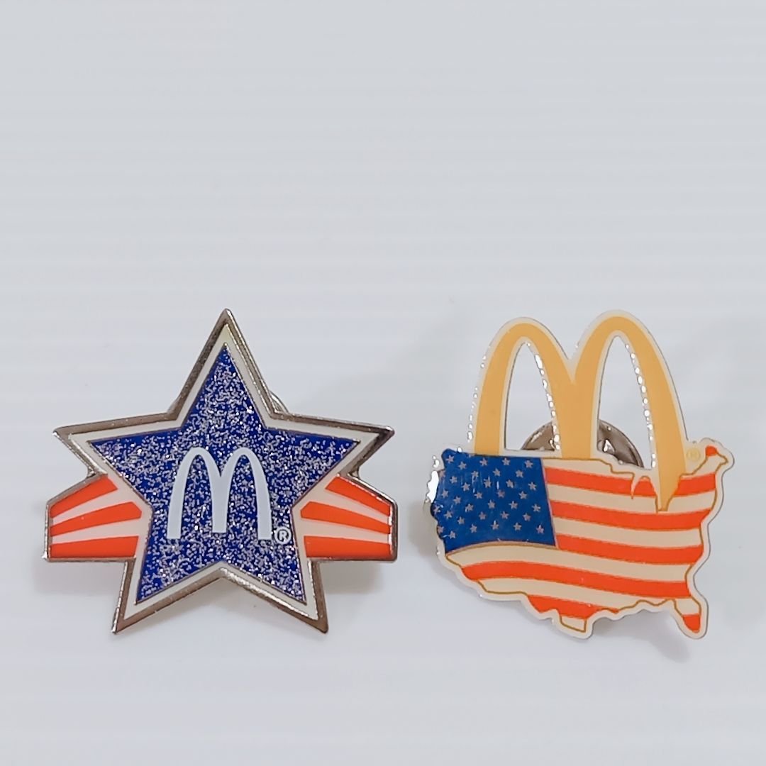 マクドナルド ヴィンテージ ピンバッジ 2個セット クルーピン USA