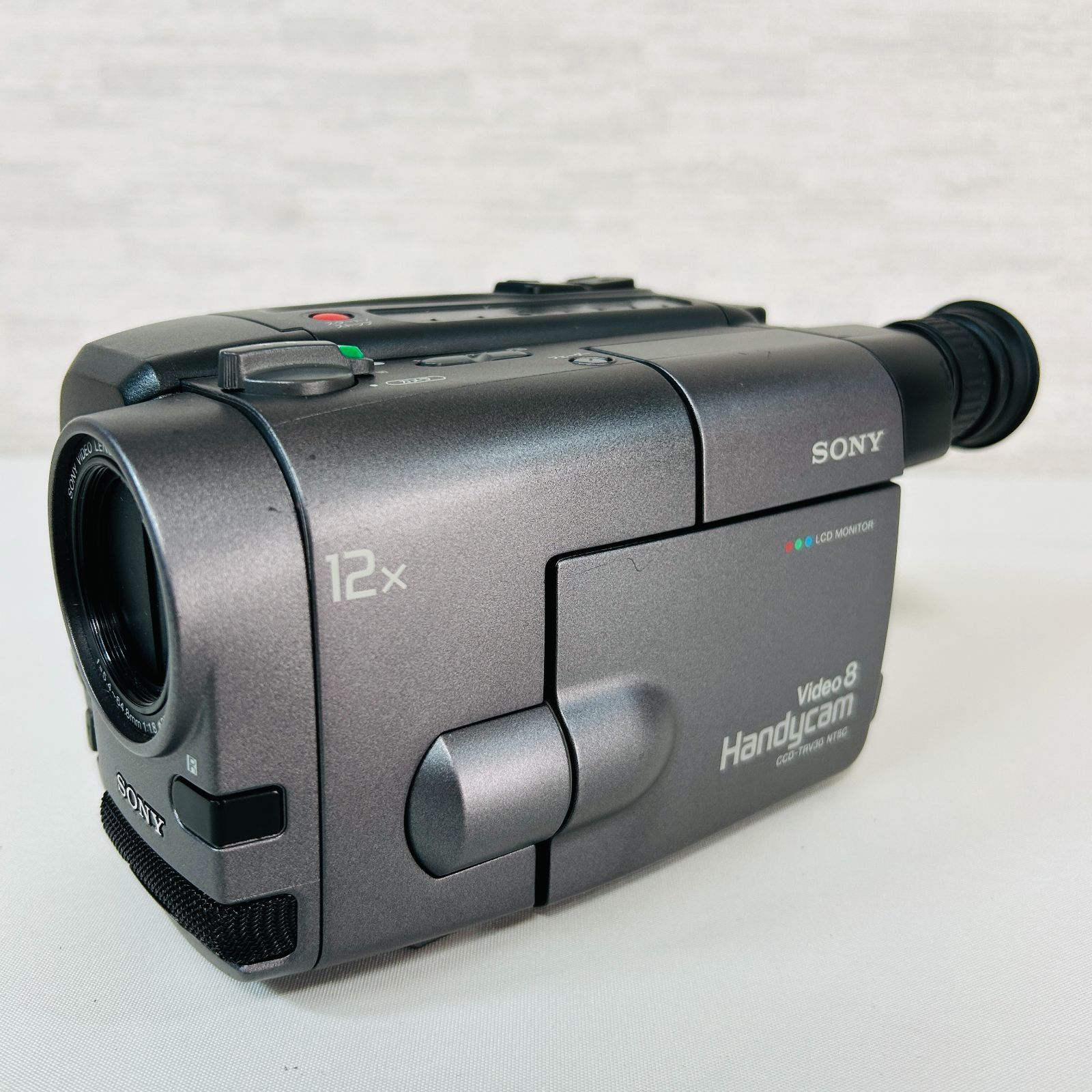 動作良好 ソニー 8ミリビデオカメラ CCD-TRV30 液晶美品 現状品】SONY ソニーVideo8(8mm)規格 デジタルビデオカメラ CCD-TRV30
