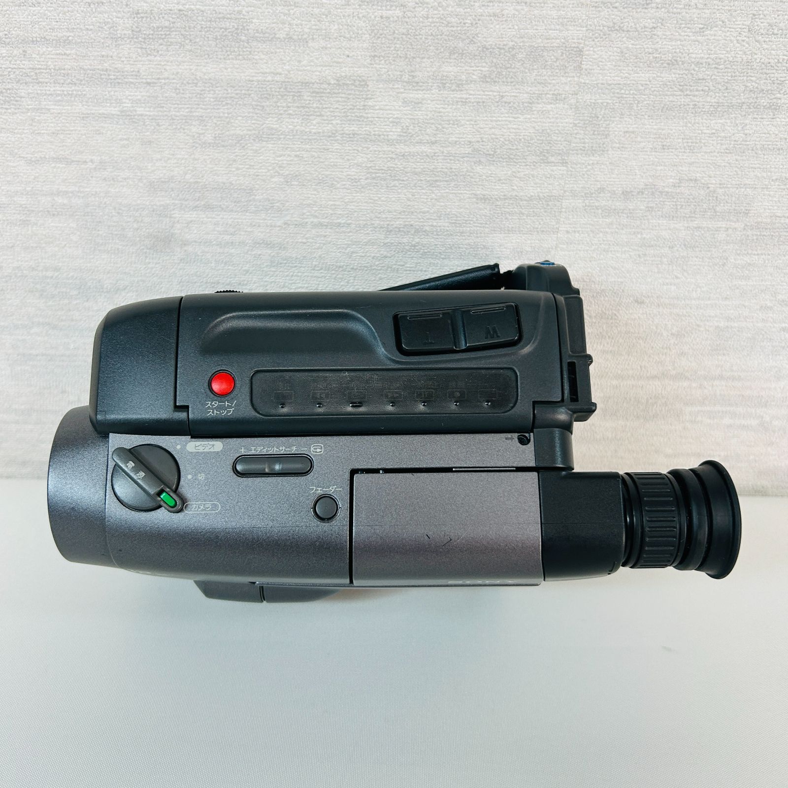 現状品】SONY ソニーVideo8(8mm)規格 デジタルビデオカメラ CCD-TRV30