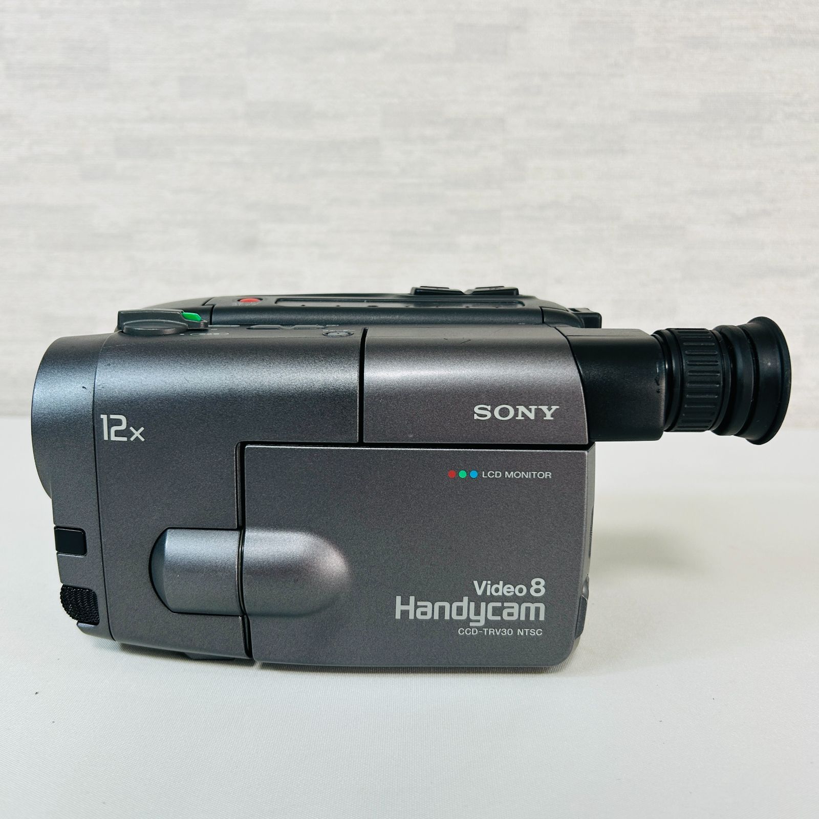 現状品】SONY ソニーVideo8(8mm)規格 デジタルビデオカメラ CCD-TRV30