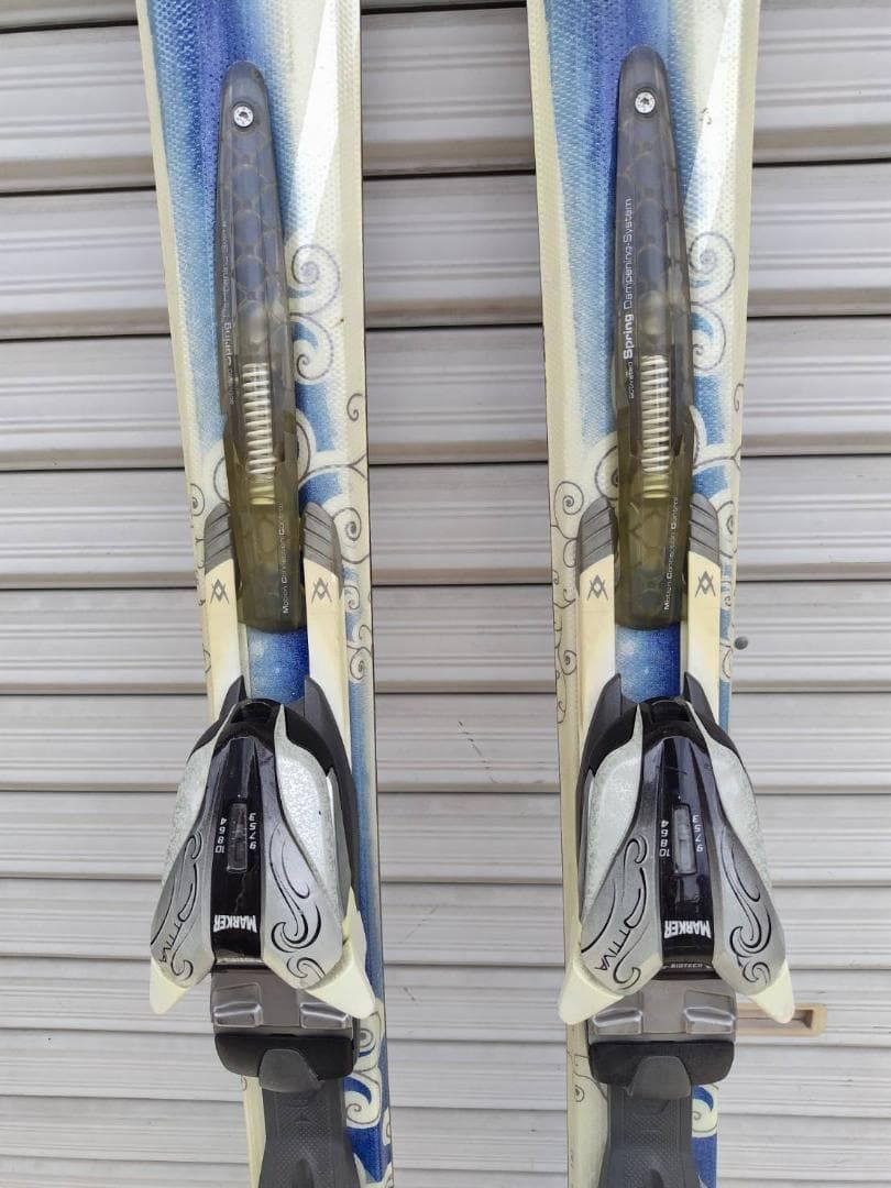 Volkl ATTIVA 161cm/スキー板/ビンディング付き！ - メルカリ