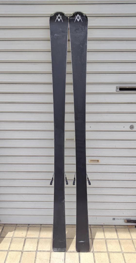 Volkl ATTIVA 161cm/スキー板/ビンディング付き！ Volkl ATTIVA 161cm/スキー板/ビンディング付き！ - メルカリ