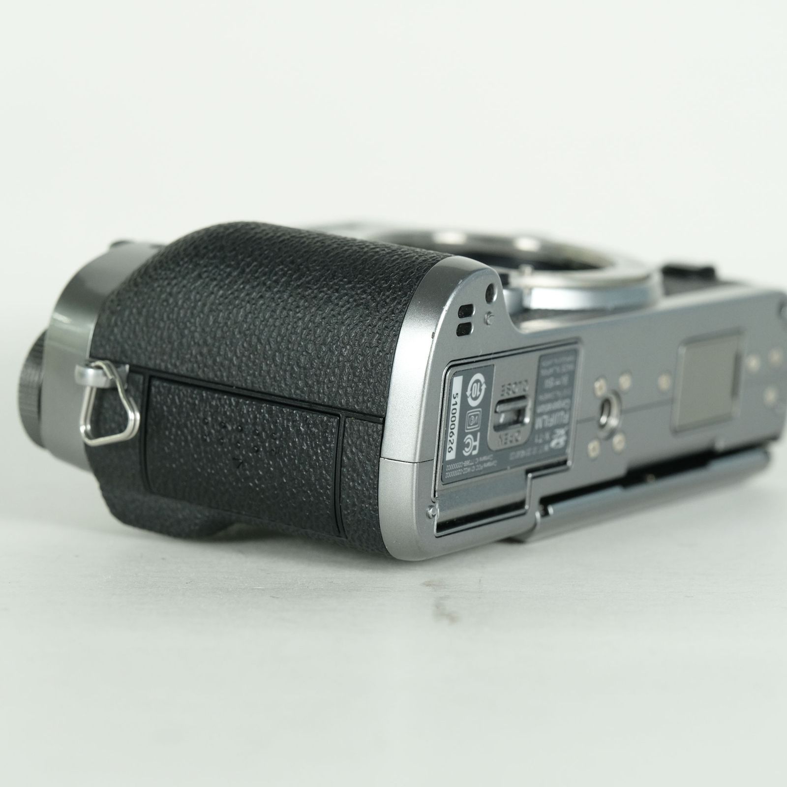 良品 | シャッター数250回｜グリップ付] FUJIFILM X-T1 [Graphite