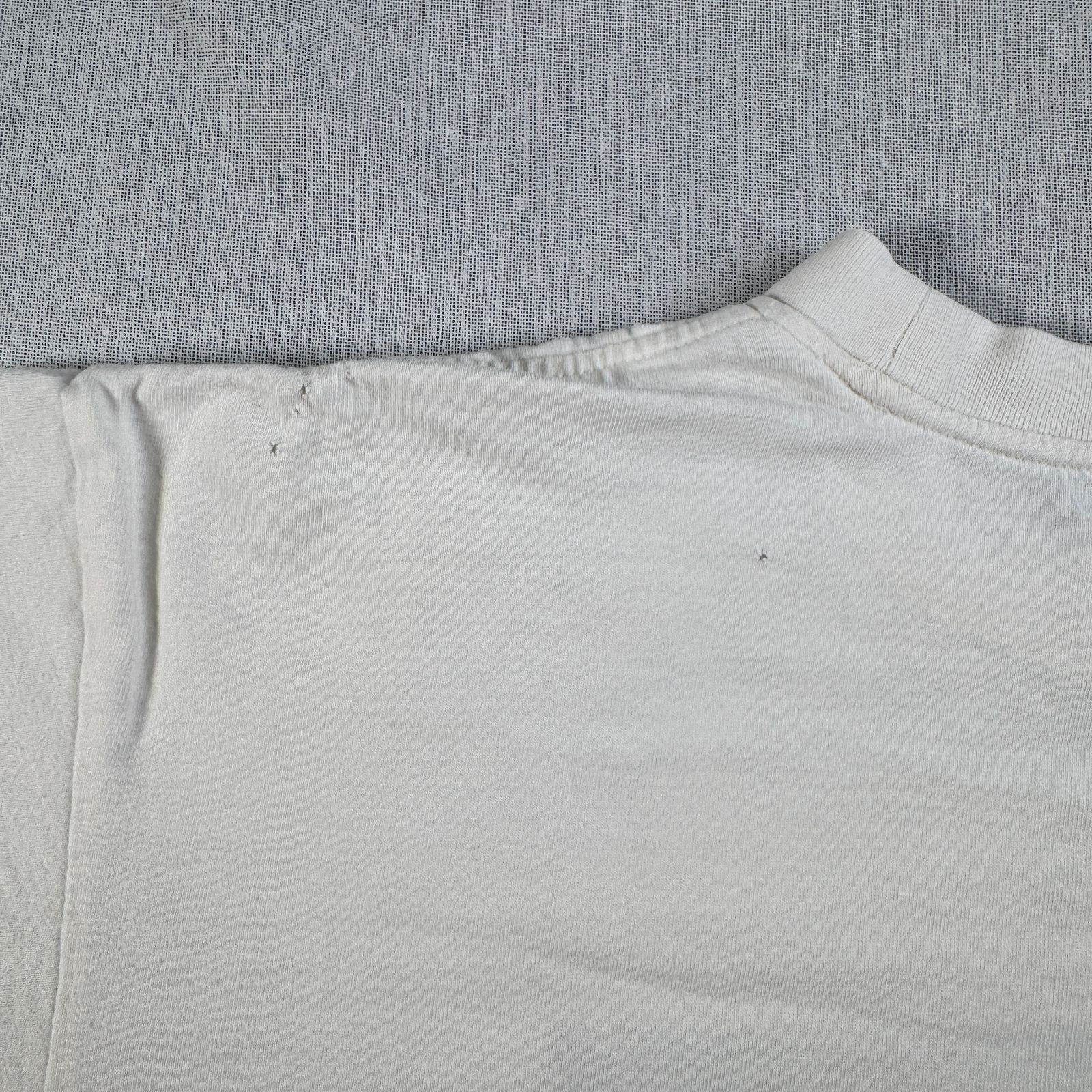https://assets.mercari-shops-static.com/-/large/plain/2JXowhfszzibpdfawB2wMV.jpg@jpg