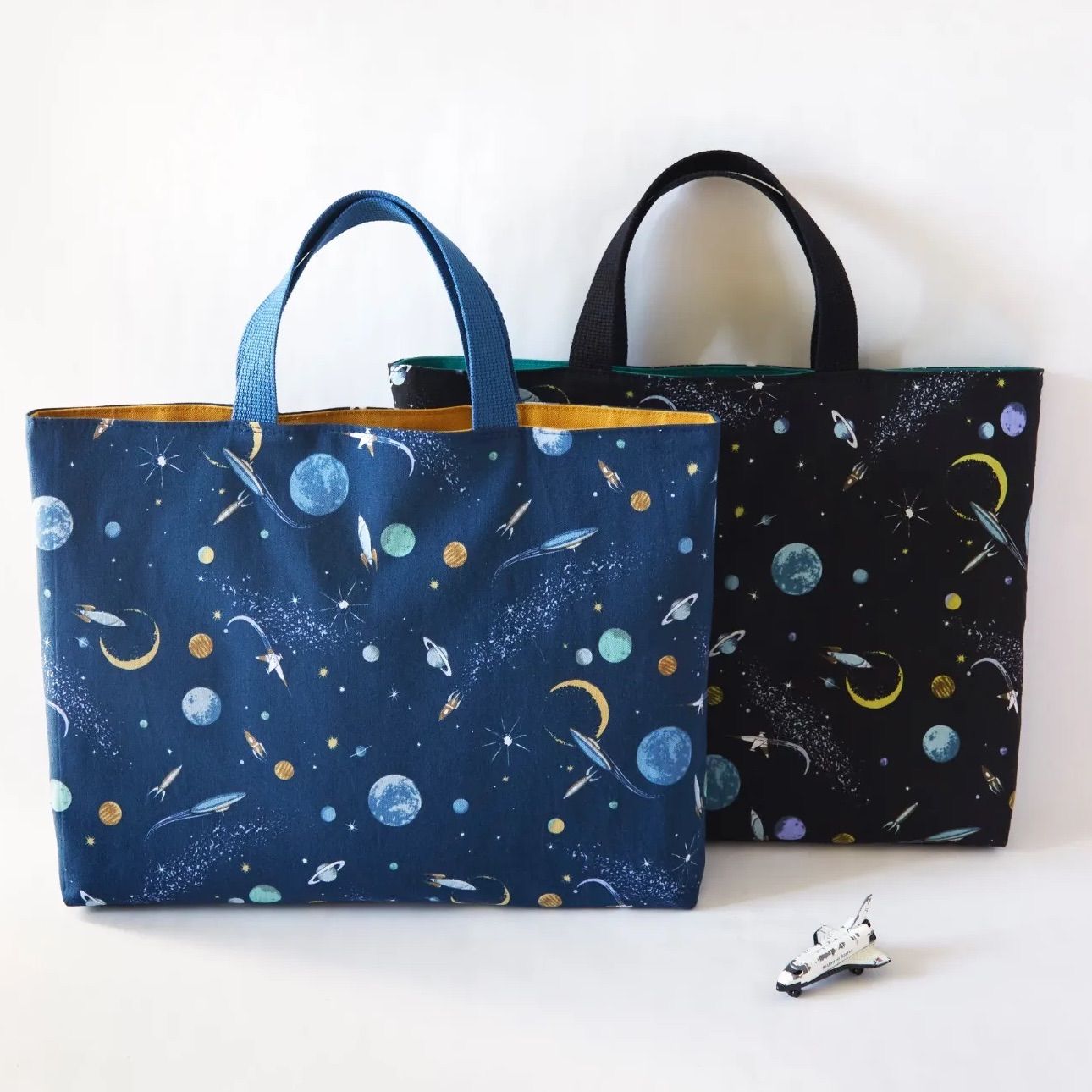 入園、入学オーダー受付ページ 星座と宇宙 宇宙柄・入園・入学・通園グッズ・レッスンバック・絵本袋・スペース柄