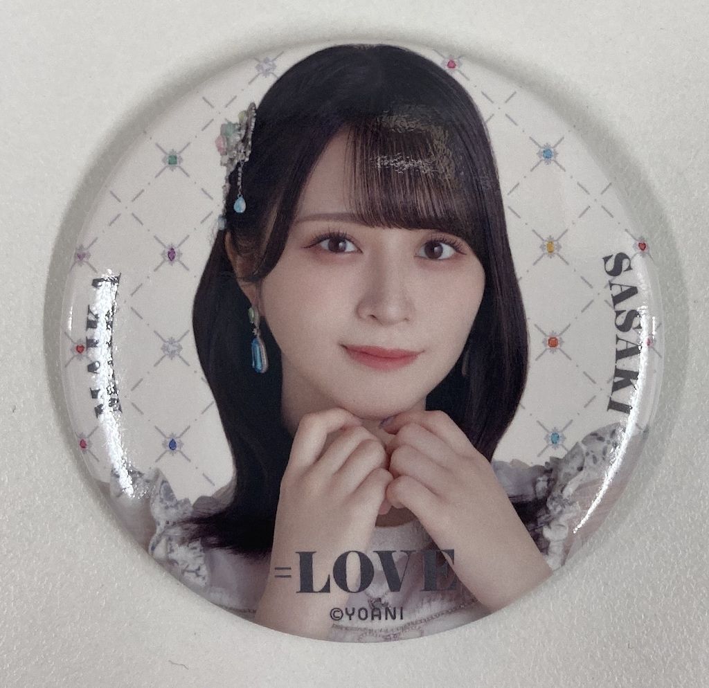 LOVE アリーナツアー2025衣装2 佐々木舞香 ランダム缶バッジ - メルカリ
