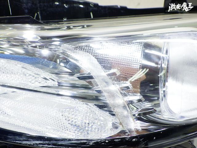 レンズ綺麗！】トヨタ純正 AXVH70 AXVH75 カムリ 後期 LED ヘッド